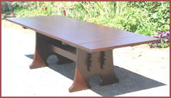 Lower view of table with leaves installed.